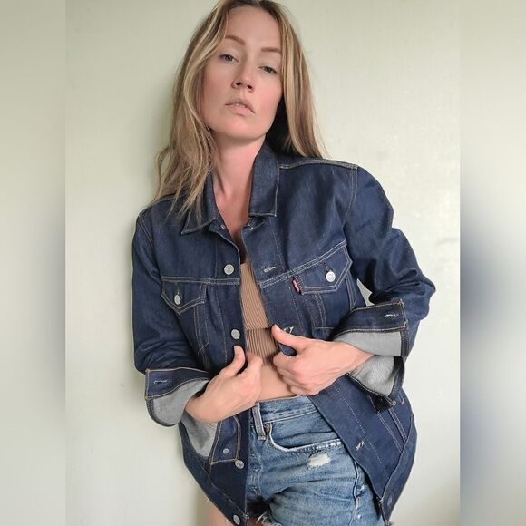 Levi's Dark Blue Denim Jacket - Picture 5 of 9